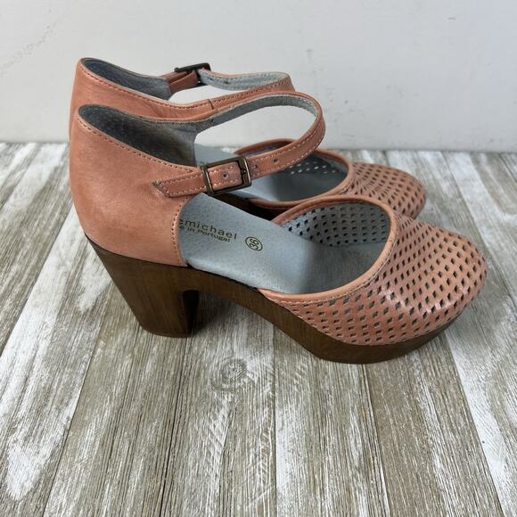 ERIC MICHAEL Womens 36 US 6-6.5 Dusty Pink Leather Heeled Mary Jane Clogs Shoes - Picture 6 of 11